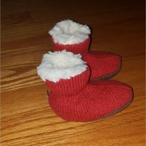 Acorn slippers 